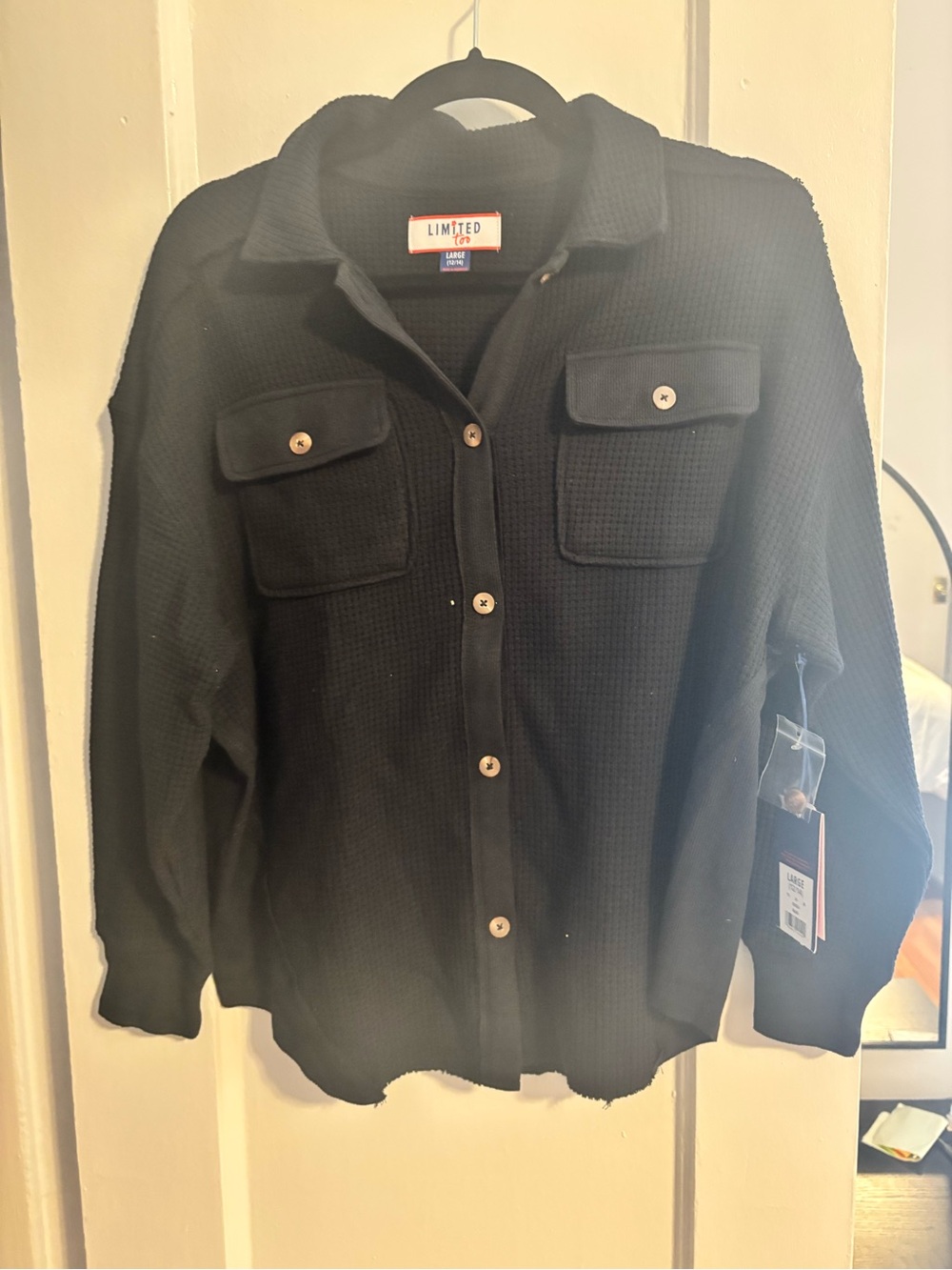 Girls size large Limited Too Black Waffle Knit Button-Up Shacket NEW WITH TAGS